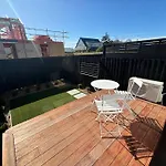 Luxury And Serene 2 Bed Near Cbd With Parking