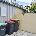 Ely Street - Christchurch Holiday Homes
