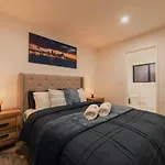 Cbd Apartment 6 - 2 Bed 2 Bath