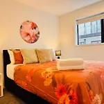 City Stadium Stay Cbd Apartment A, Chc