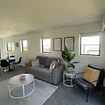 Mohua 2 Bed 1 Bath Retreat