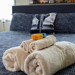 Chic Private Studio 5 Mins From Airport And Shops