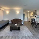 Garden City Motel