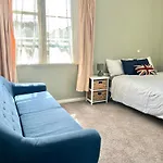 Sunny House