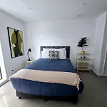 Modern Apartment In Central City Christchurch