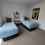 Modern Apartment In Central City Christchurch
