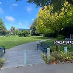 Charming Christchurch Central Cottage