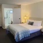 Tuscana Motor Lodge