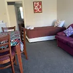 Earnslaw Motel