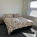Apartment 2 On Armagh!