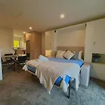 Vibrant Modern City Stay