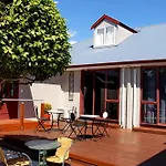 Sunrise Inn