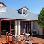 Sunrise Inn