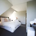 St James Bed And Breakfast