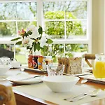 Olive House Bed And Breakfast