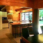 Walnut Grove Lodge