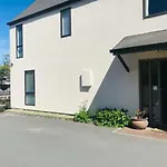 Salisbury Apartment - Christchurch Holiday Homes