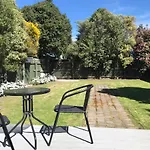 Albemarle Villa - Christchurch Holiday Homes