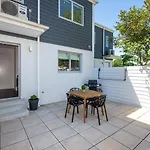 Armagh Apartment 5 - Christchurch Holiday Homes