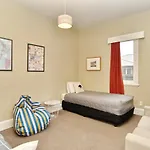 Clarence House - Christchurch Holiday Homes