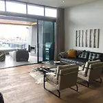 Ny Style Luxury Penthouse Apartment - Christchurch