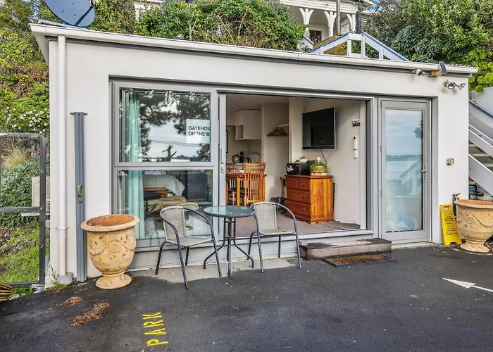 Gatehouse On The Bay - Christchurch Holiday Unit