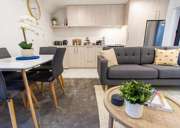 Luxurious 2 Bedroom Retreat