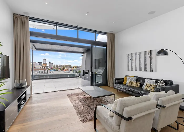 Penthouse In The City