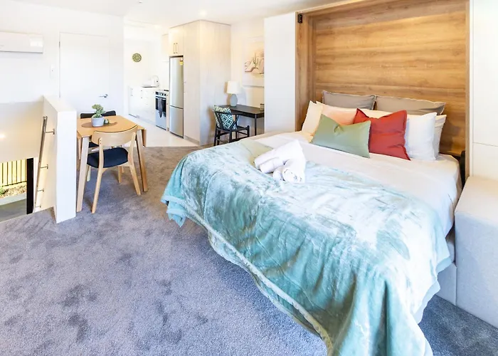 City Living: Upper Studio Haven On Wilmer