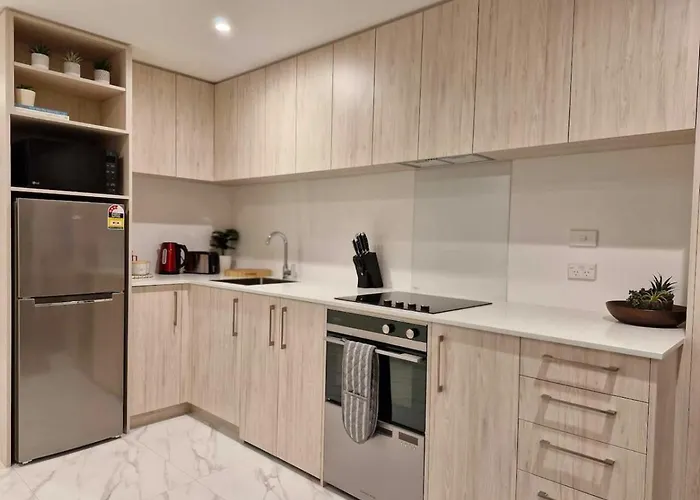 Cosy Cbd Studio Apartment 12