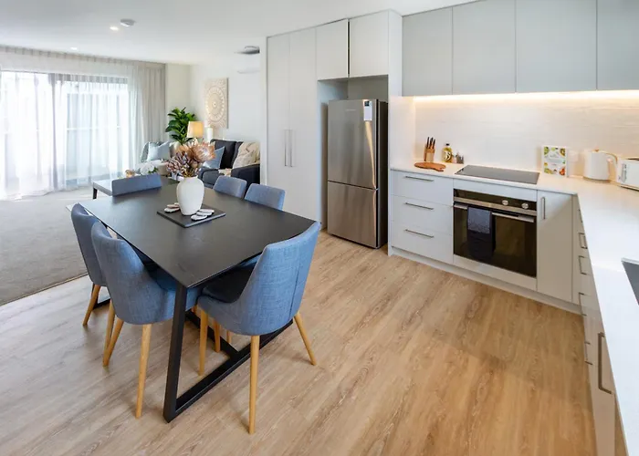 Relaxing City Hideaway - 2 Bed In Christchurch Cbd
