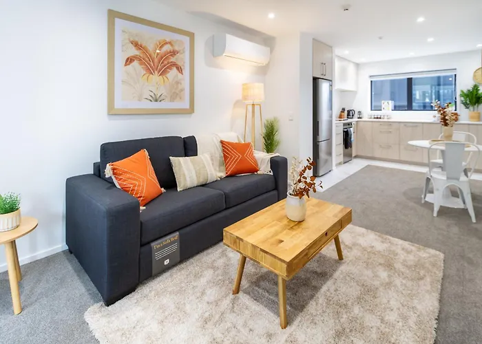 Modern City Lifestyle: 2 Bedroom 1 Bath