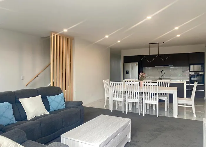 Modern Luxury Four Bedroom House