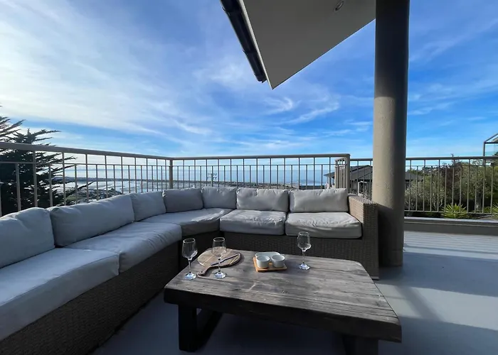 A Stay Of Spectacular Sea Views