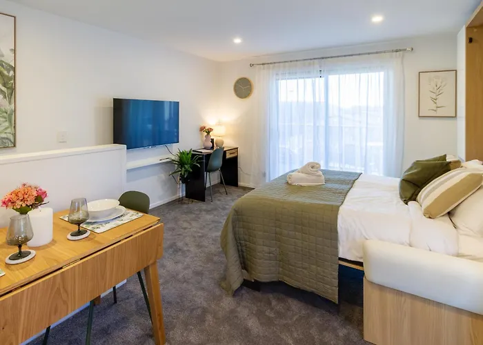 Luxury Studio With Balcony - Close To Supermarket