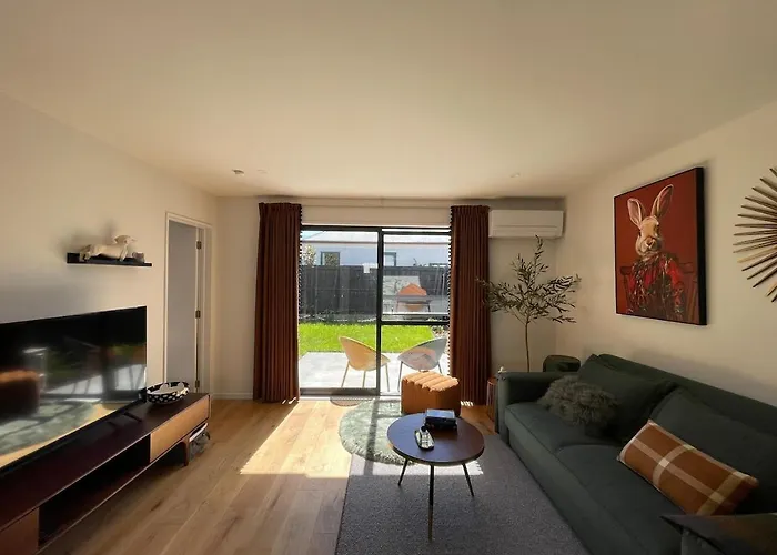 The Gilded Cross - Luxury Cbd 3 Bedrooms