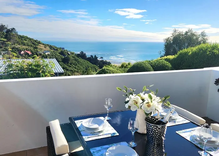 Oceanview Luxury 3Brm Family Retreat