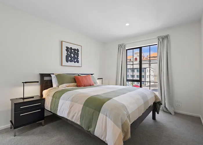2 Bdr 2Bth On Peterborough 1 Min Walk To Town Hall