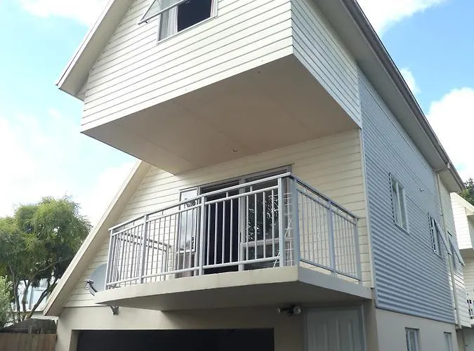Townhouse Near Town