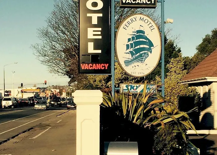 Ferry Motel