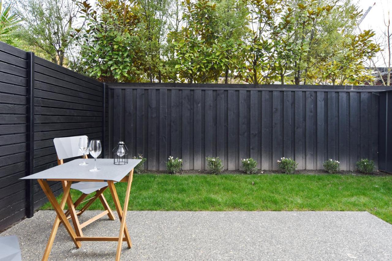 Salisbury Style - Modern - Homes *