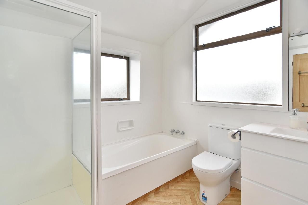 Whitmore- Classic - Homes *
