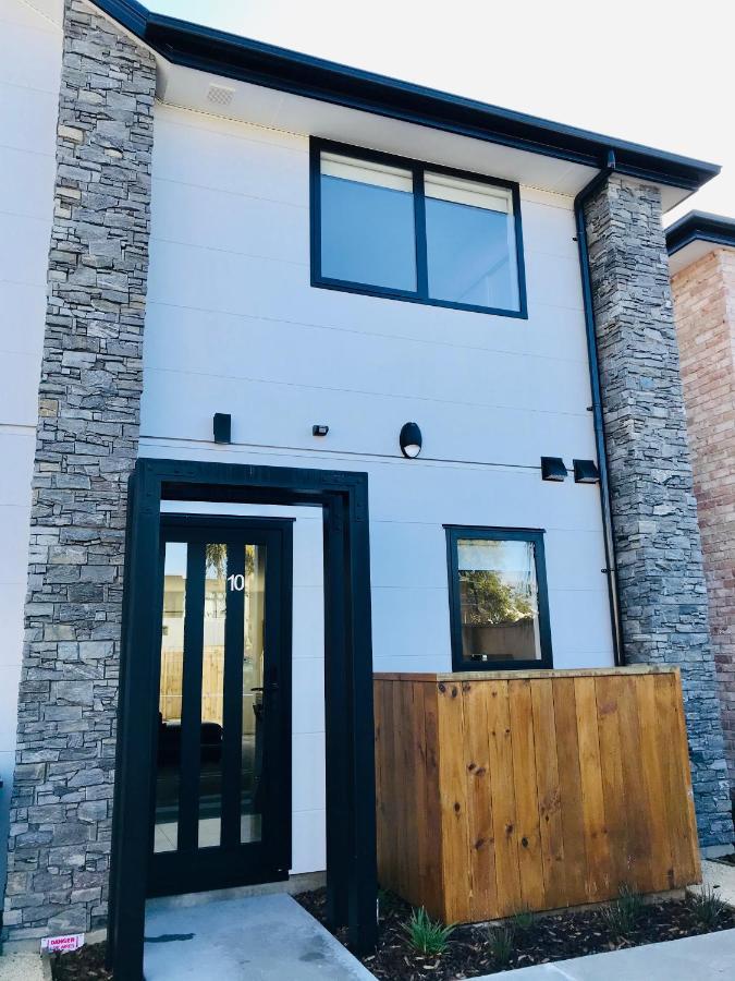 New Townhouse 5 Min From Central Chch Including Bikes To Use Christchurch