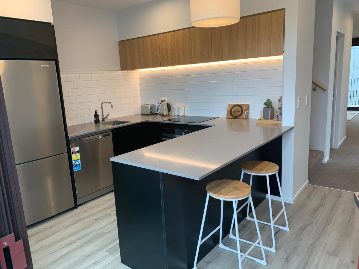 One Centre Apartment *