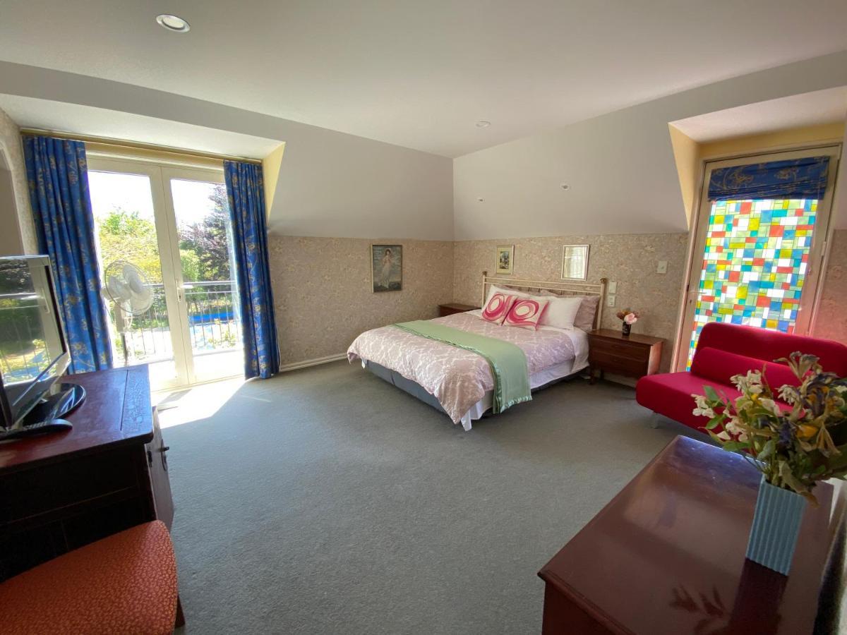 Clearwater Olive Estate Farm stay *