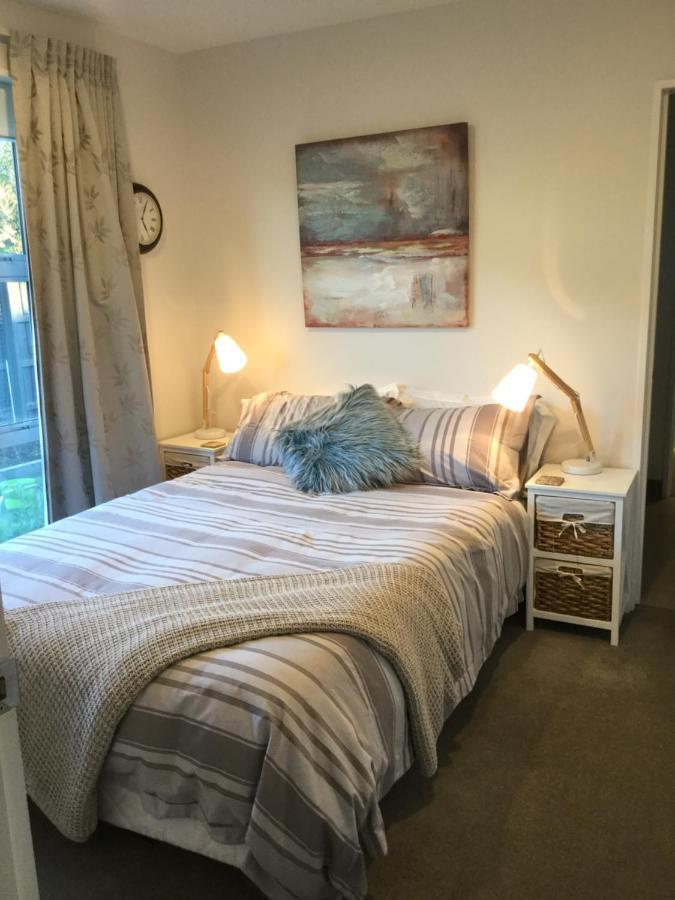 Bed & Breakfast In The Heart Of Fendalton Christchurch
