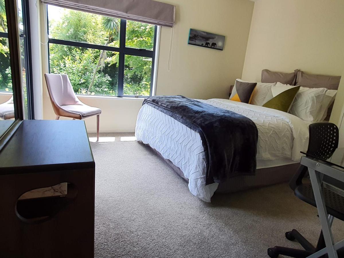 Airport House Christchurch