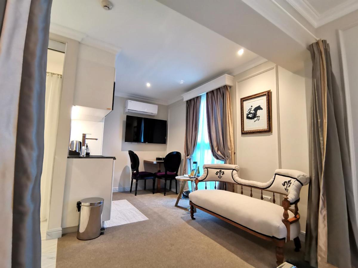 The Salisbury 4* Christchurch