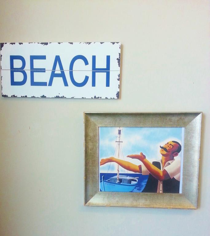 Point Break Backpackers Hostel *