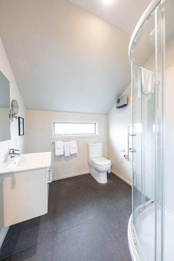 311 Riccarton 5* Christchurch